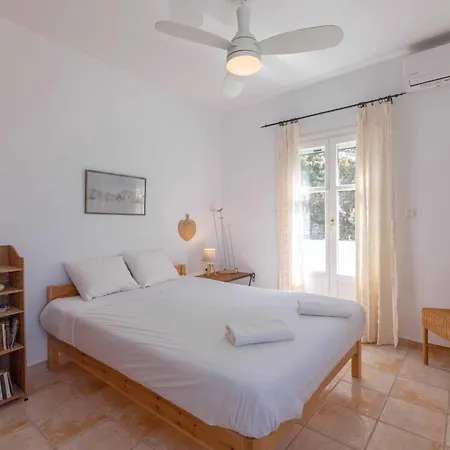 Harborview Sunset Serenity * Parikia (Paros)